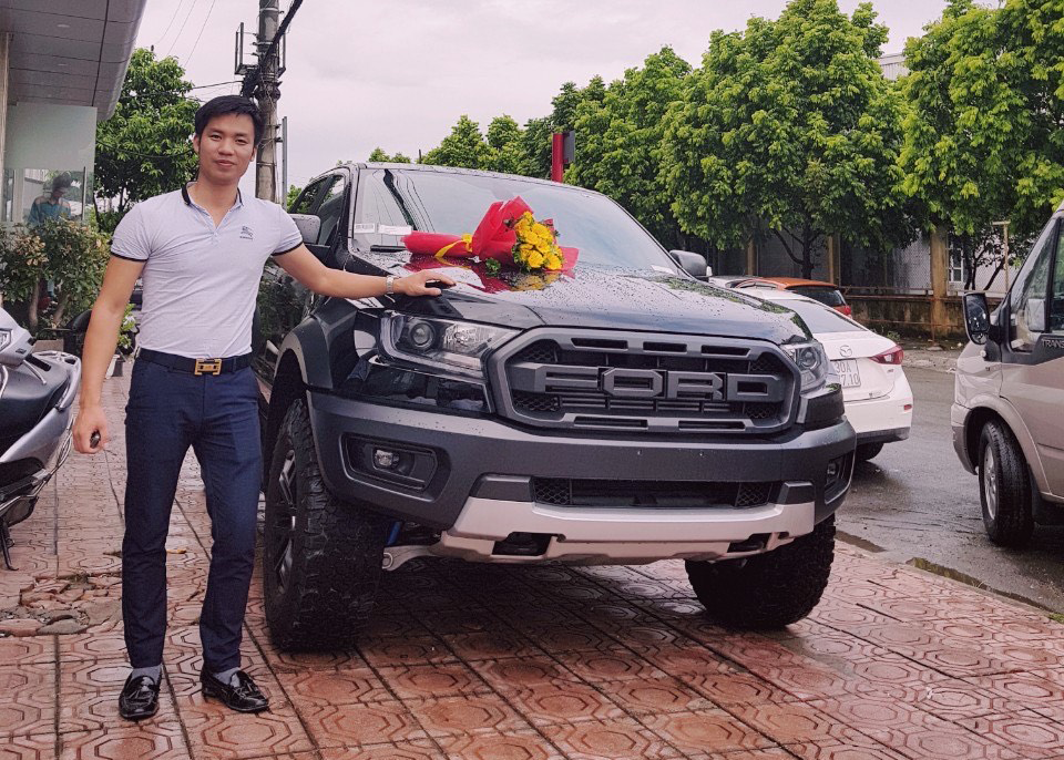 giá bán xe bán tải ford