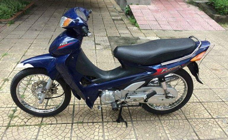 Các dòng xe máy cũ nhưng mà giá đắt khét lẹt gấp các lần xe pháo mới Các mẫu xe máy cũ mà lại giá mắc khét lẹt gấp nhiều lần xe cộ mới