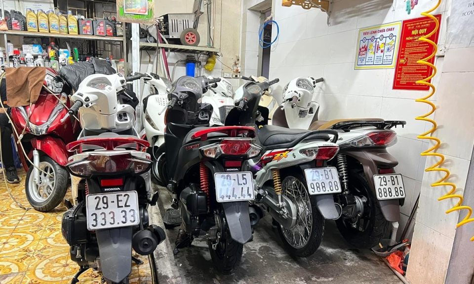 Đại lý khan hàng khách việt đưa sang lùng sở hữu honda vision cũ Đại lý khan mặt hàng khách việt gửi sang lùng tải honda vision cũ