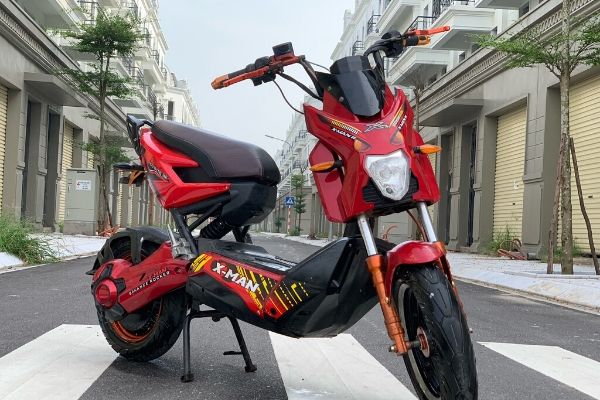 Xe sút điện cũ tpyên bái Xe đấm đá điện cũ tpyên bái