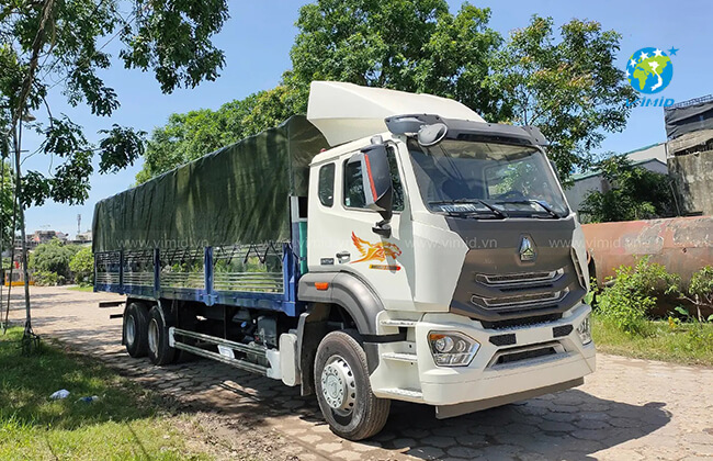xe tải gồm bao nhiêu tấn
